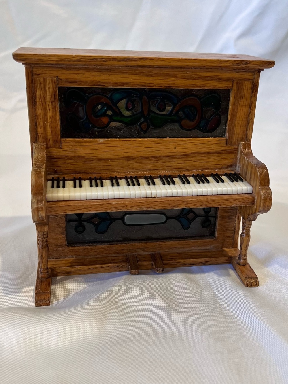 Vintage George Good Piano Music Box Wood Stained Glass Decor